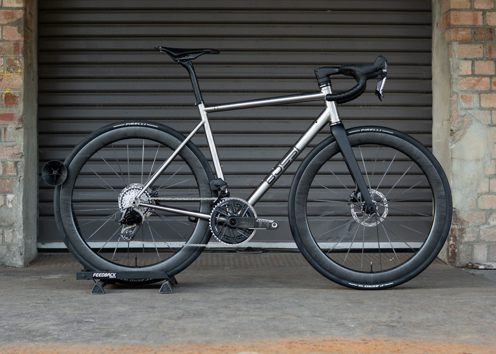 Strada Classic - TItanium Road Bike