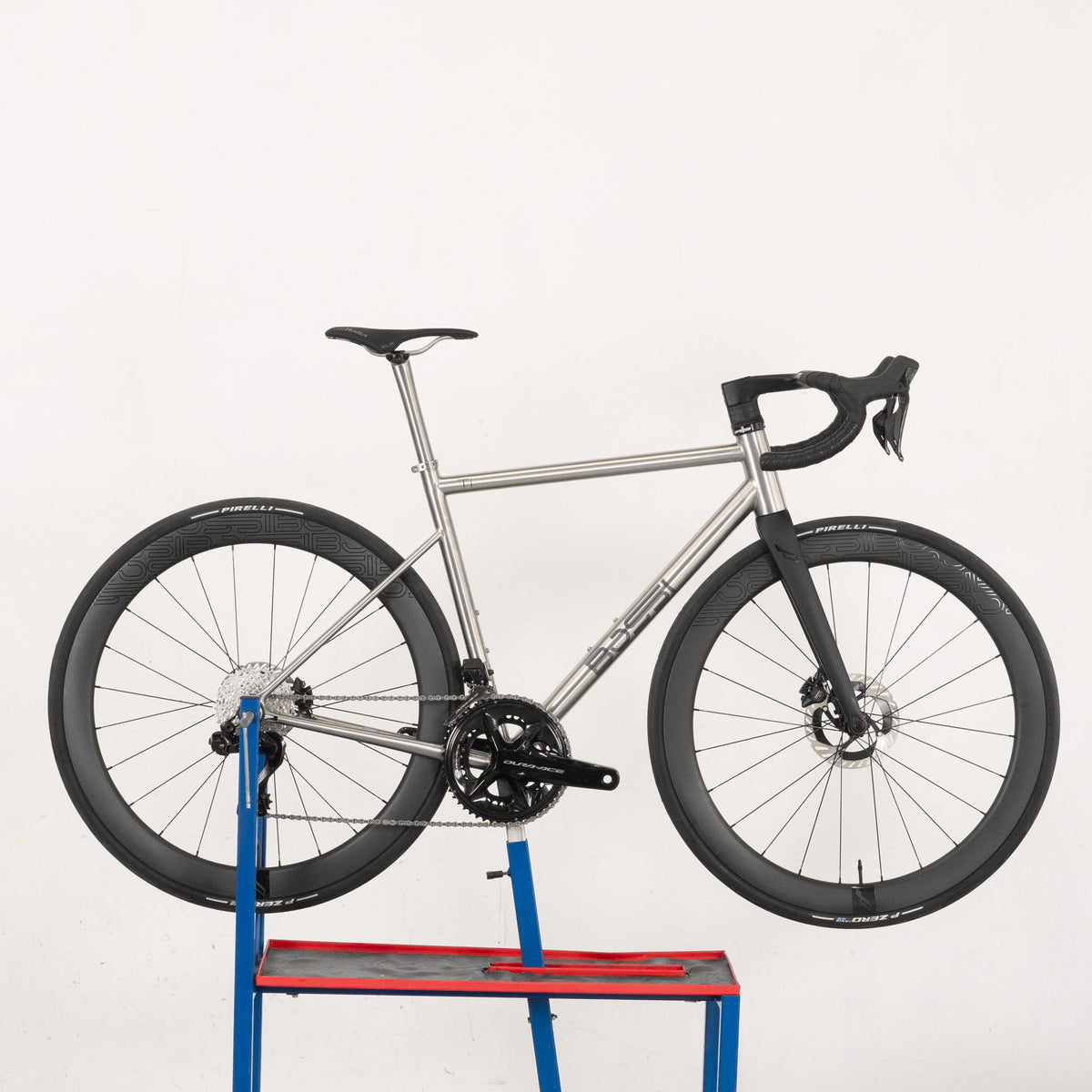 Strada - Shimano Dura Ace