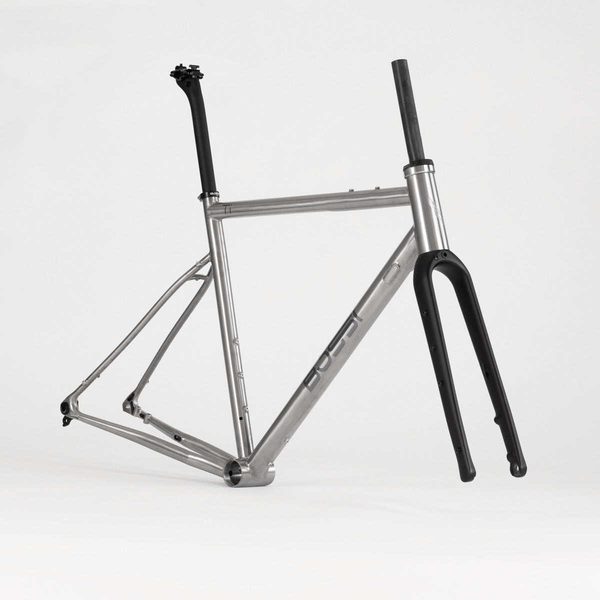 Grit - Titanium Gravel Frameset