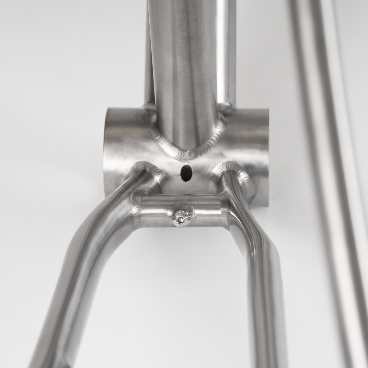 Grit - Titanium Gravel Frameset