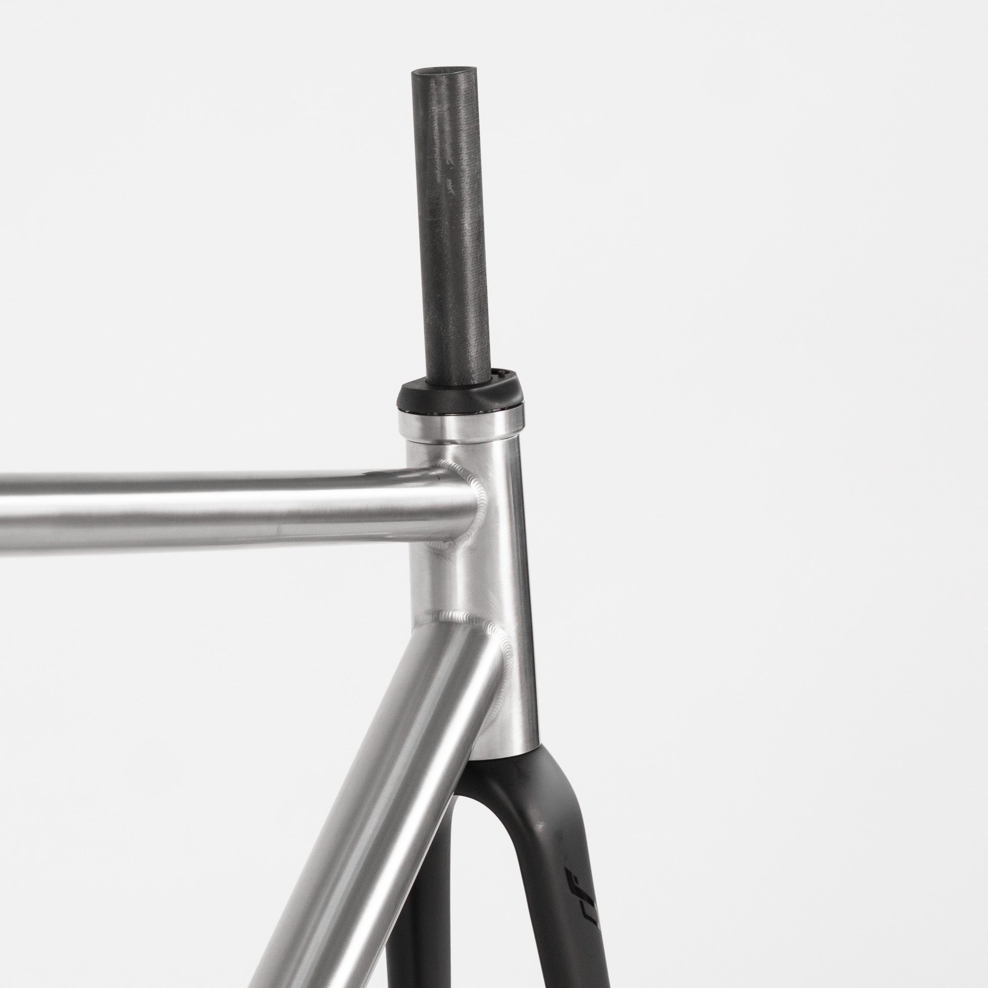 Strada - Titanium Road Frameset