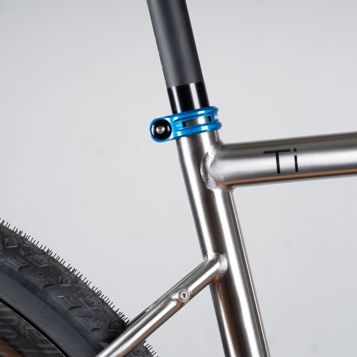 Grit - Force AXS E1 XPLR w/ Garbaruk