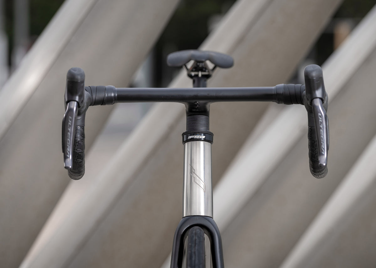 Strada - Titanium Road Bike