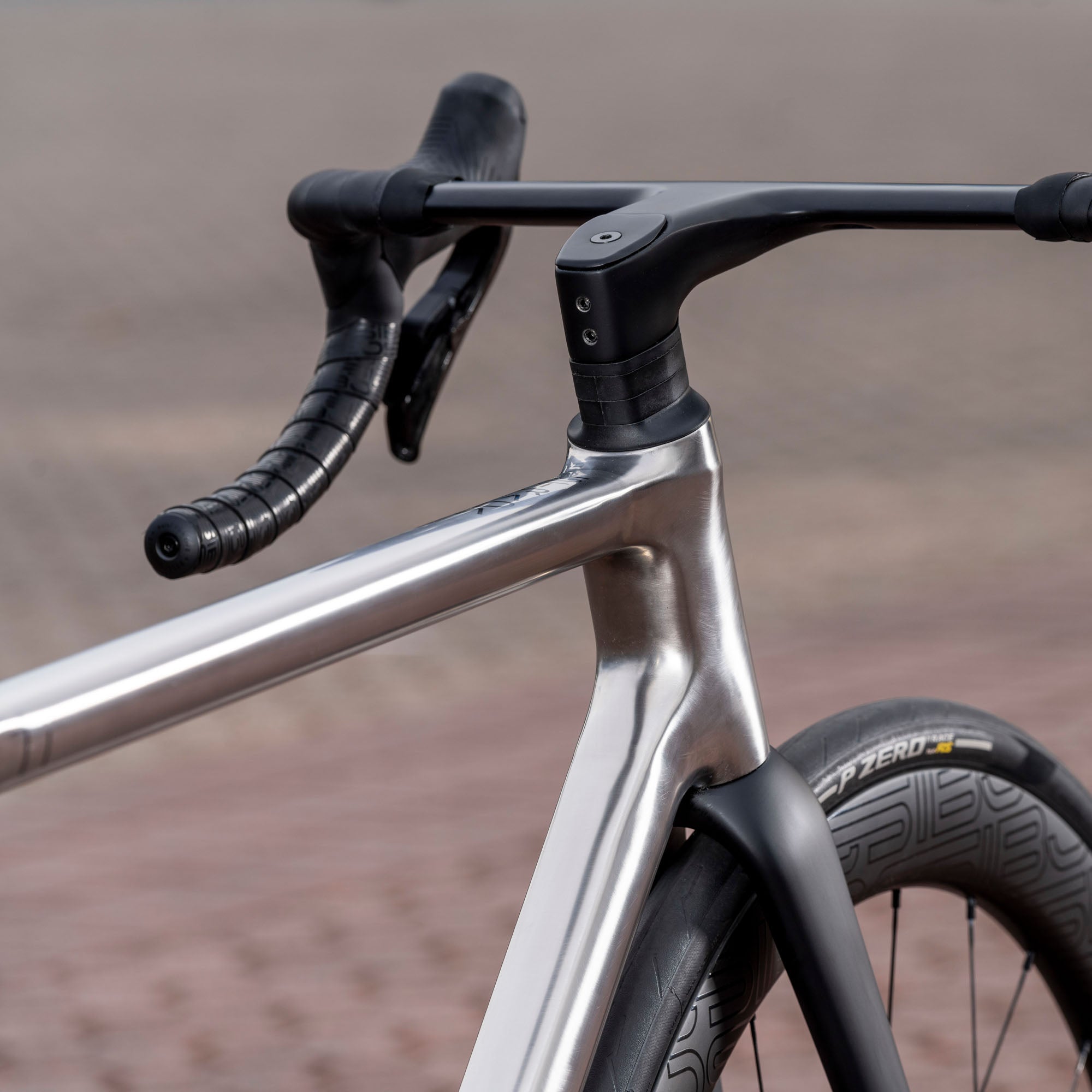 Strada SS - TItanium Road Bike