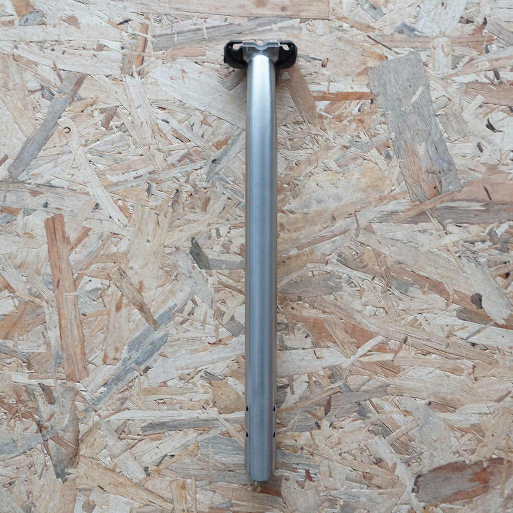 Titanium bicycle seat post